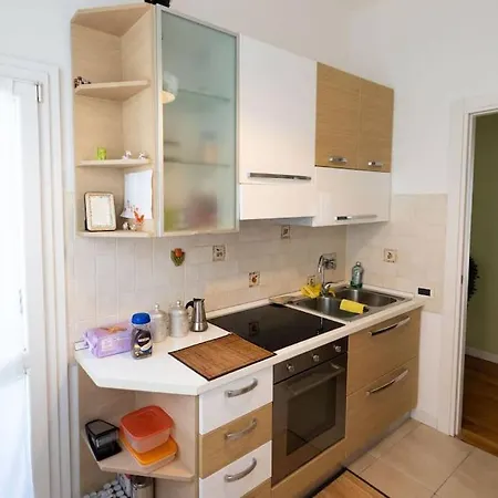 Residential Locchi Center City Апартаменти *