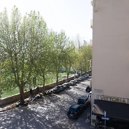 Апартаменти Residential Locchi Center City *